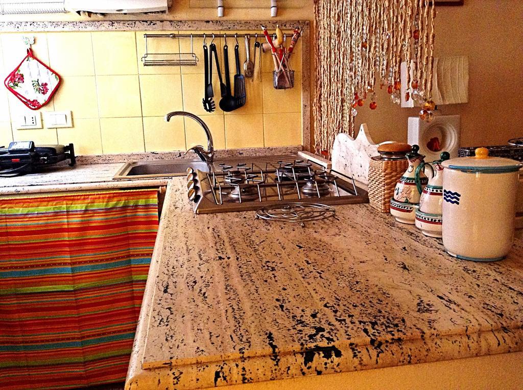 Casa Vacanze Seahorse Salerno Værelse billede