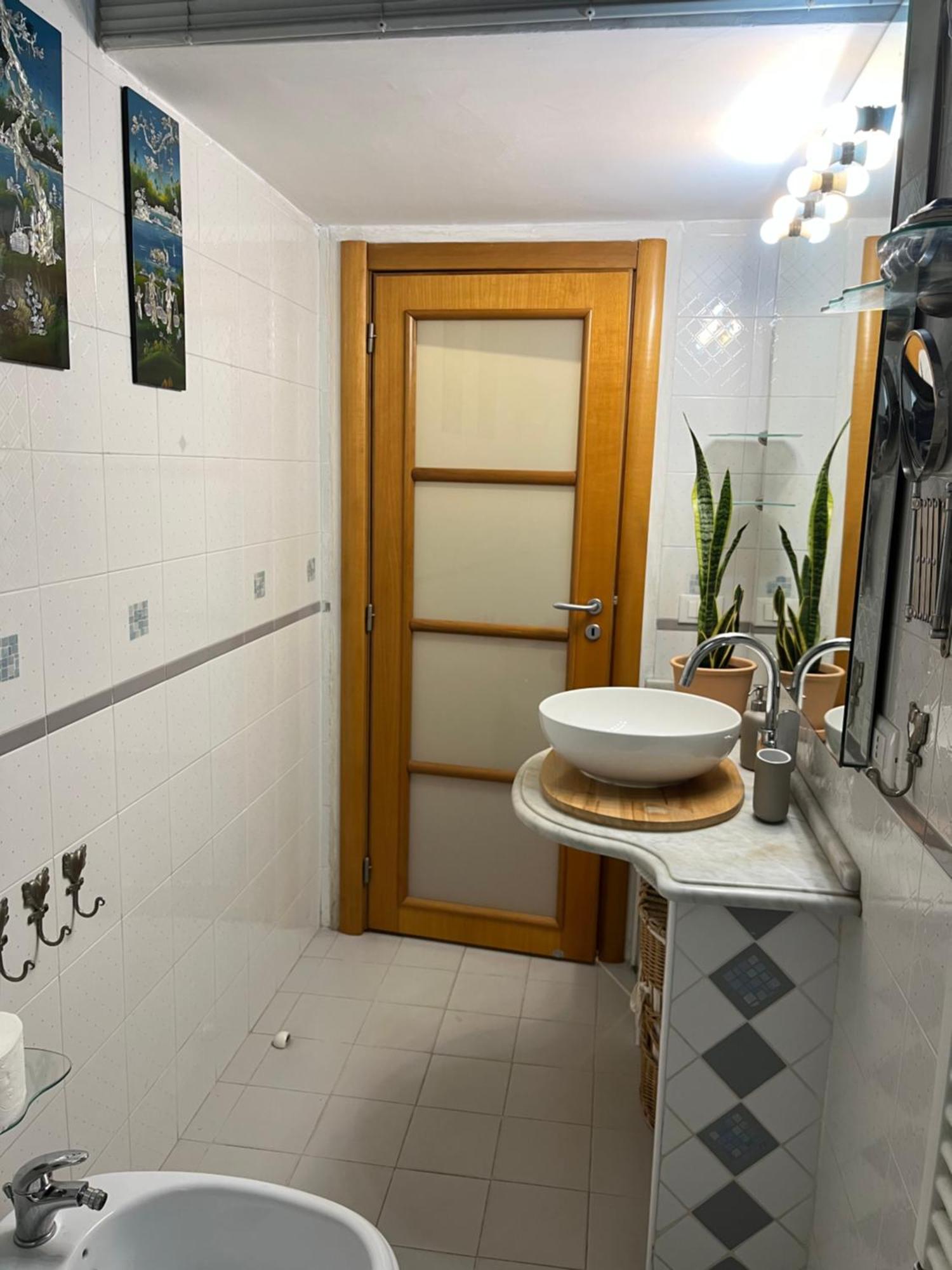 Casa Vacanze Seahorse Salerno Eksteriør billede